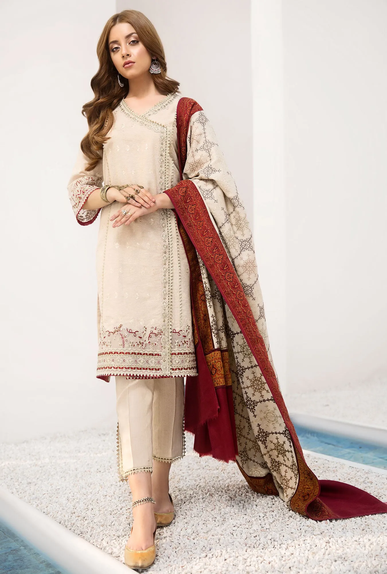 Noor by Saadia Asad Winter Collection 2019 – D6-Beige